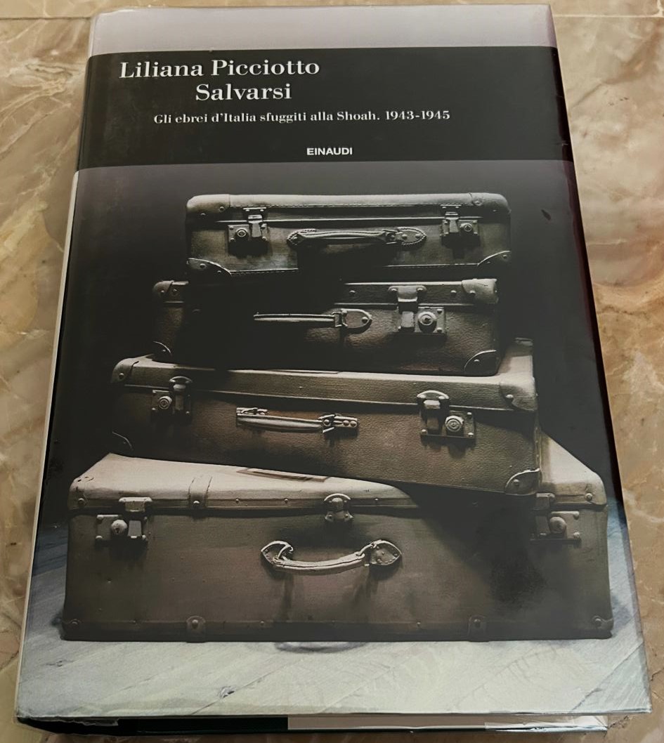 Picciotto L. SALVARSI. GLI EBREI D'ITALIA SFUGGITI... - Copertina