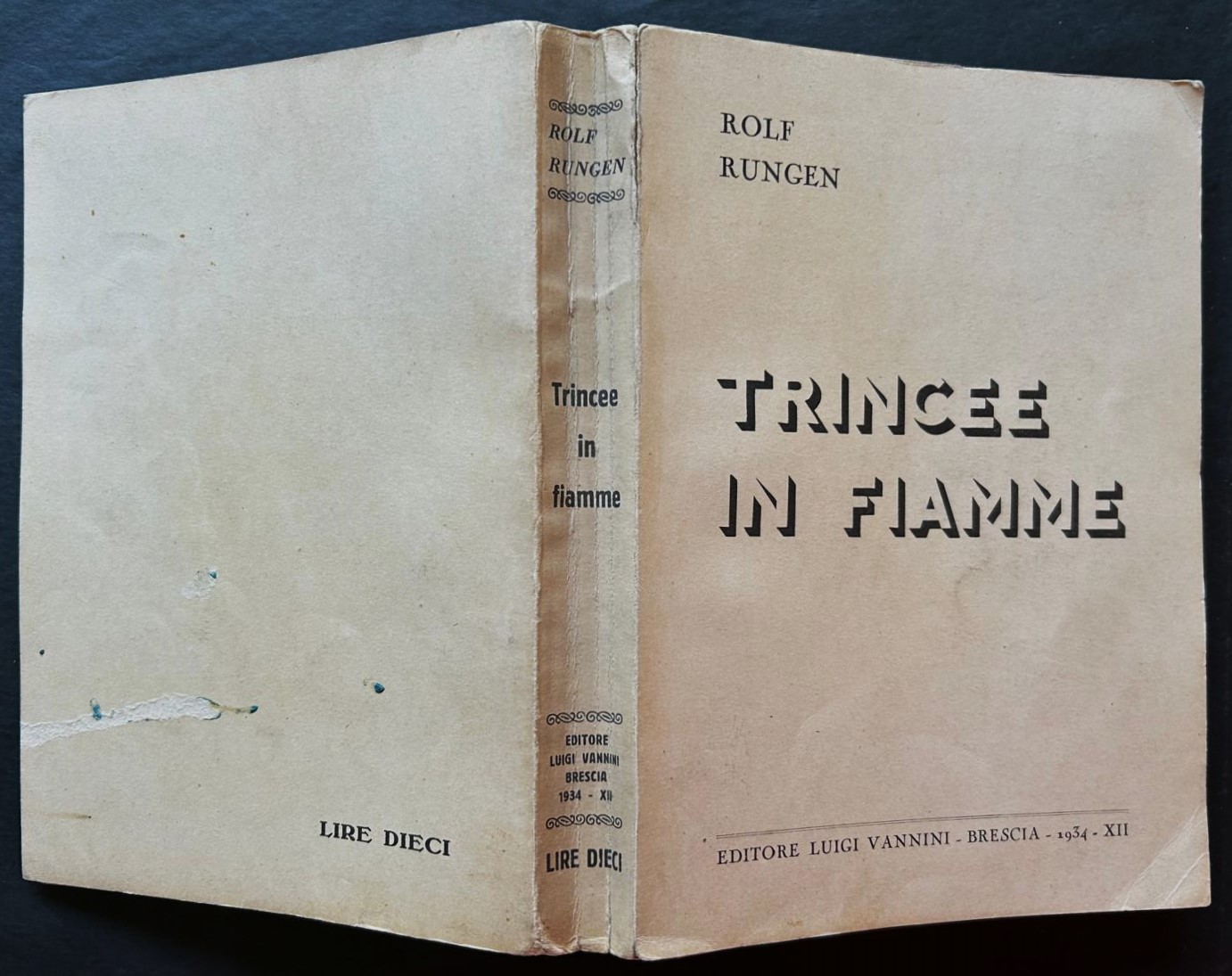 Rungen R. TRINCEE IN FIAMME. - Copertina
