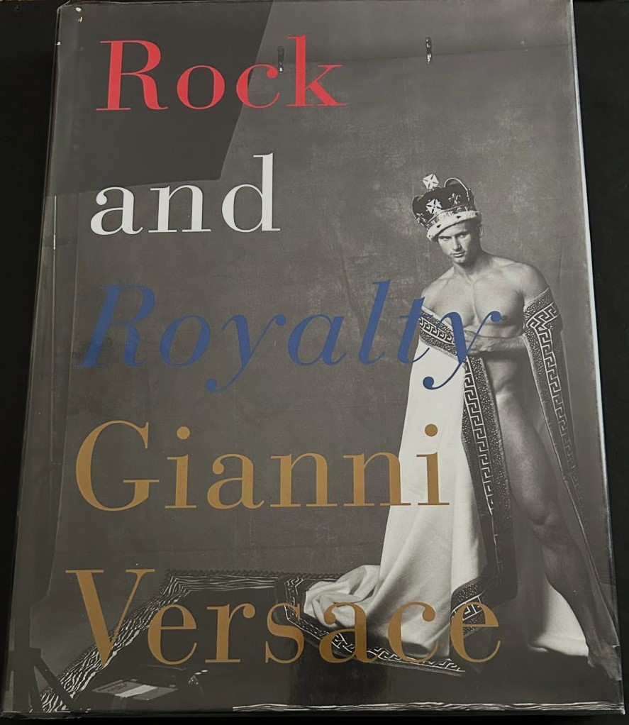 Versace Gianni ROCK AND ROYALTY. - Copertina